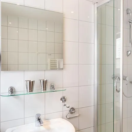 Haus Jungnamen Whg. 1 Апартаменты Витдюн